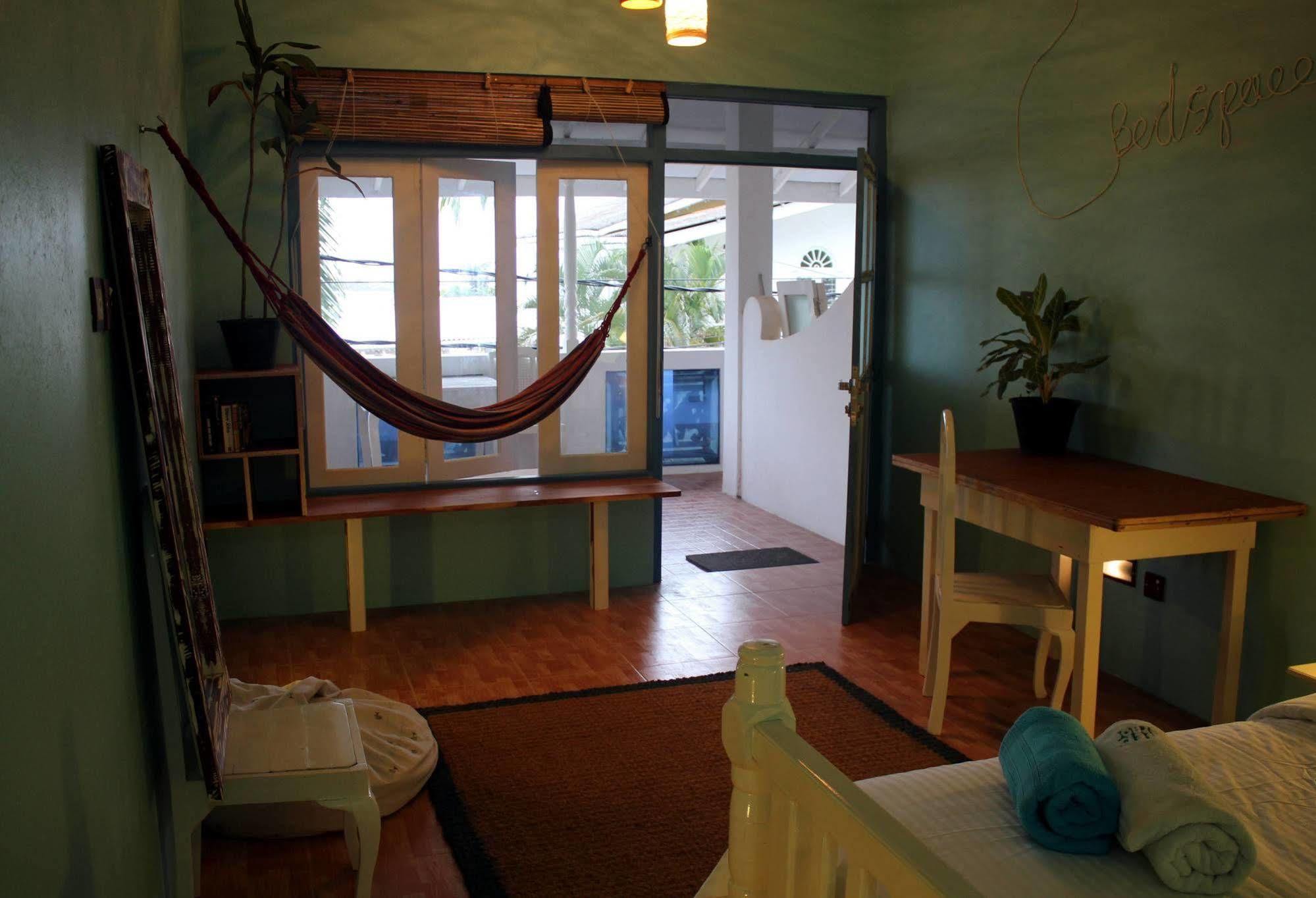 Bedspace Beach Unawatuna Kültér fotó
